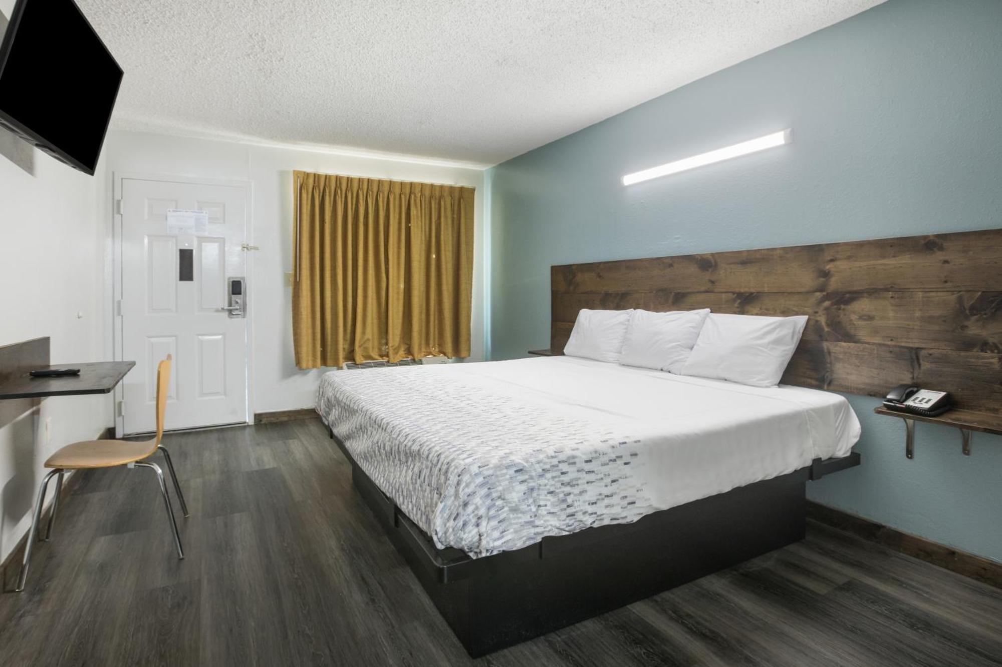 Americas Best Value Inn Stockbridge Habitación foto